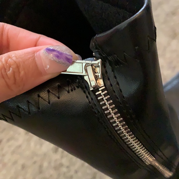 High Platform Boots - Picture 7 of 8